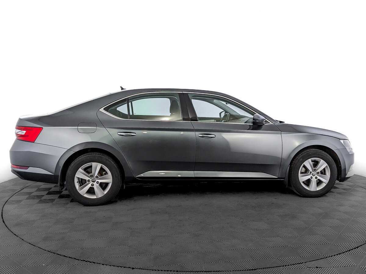 Купить Skoda Superb, 2018, 52 984 км, фото №4
