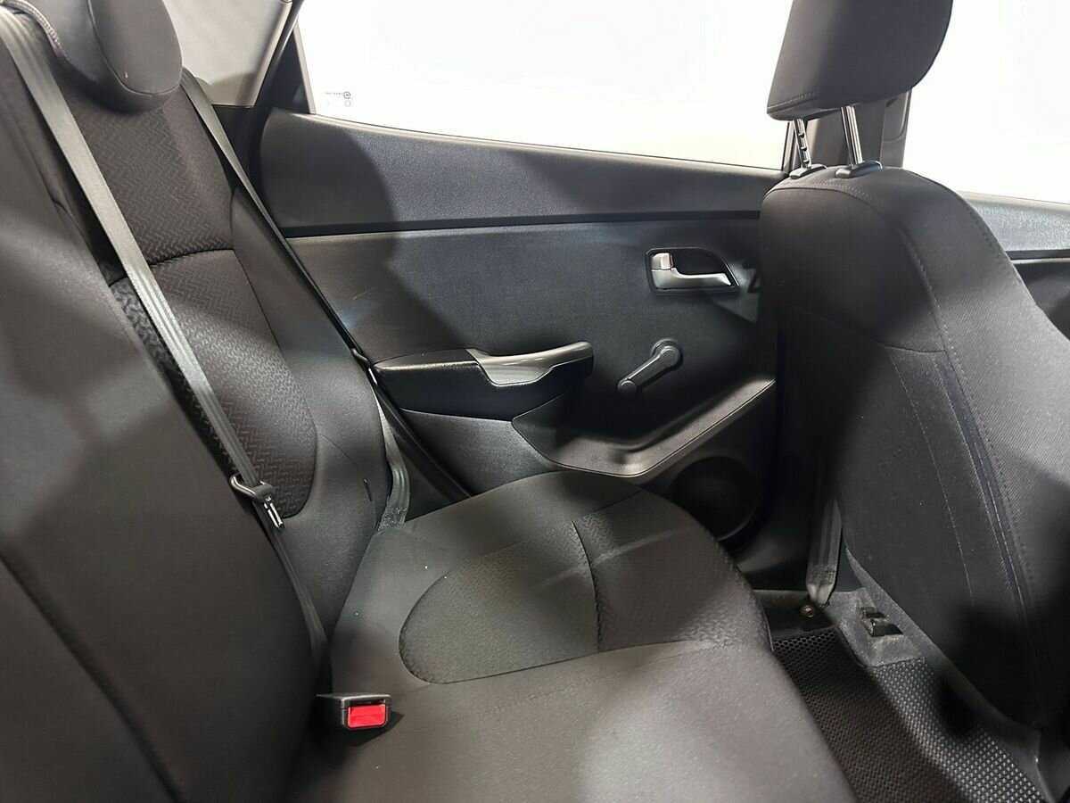 Купить Kia Rio, 2013, 291 042 км, фото №11