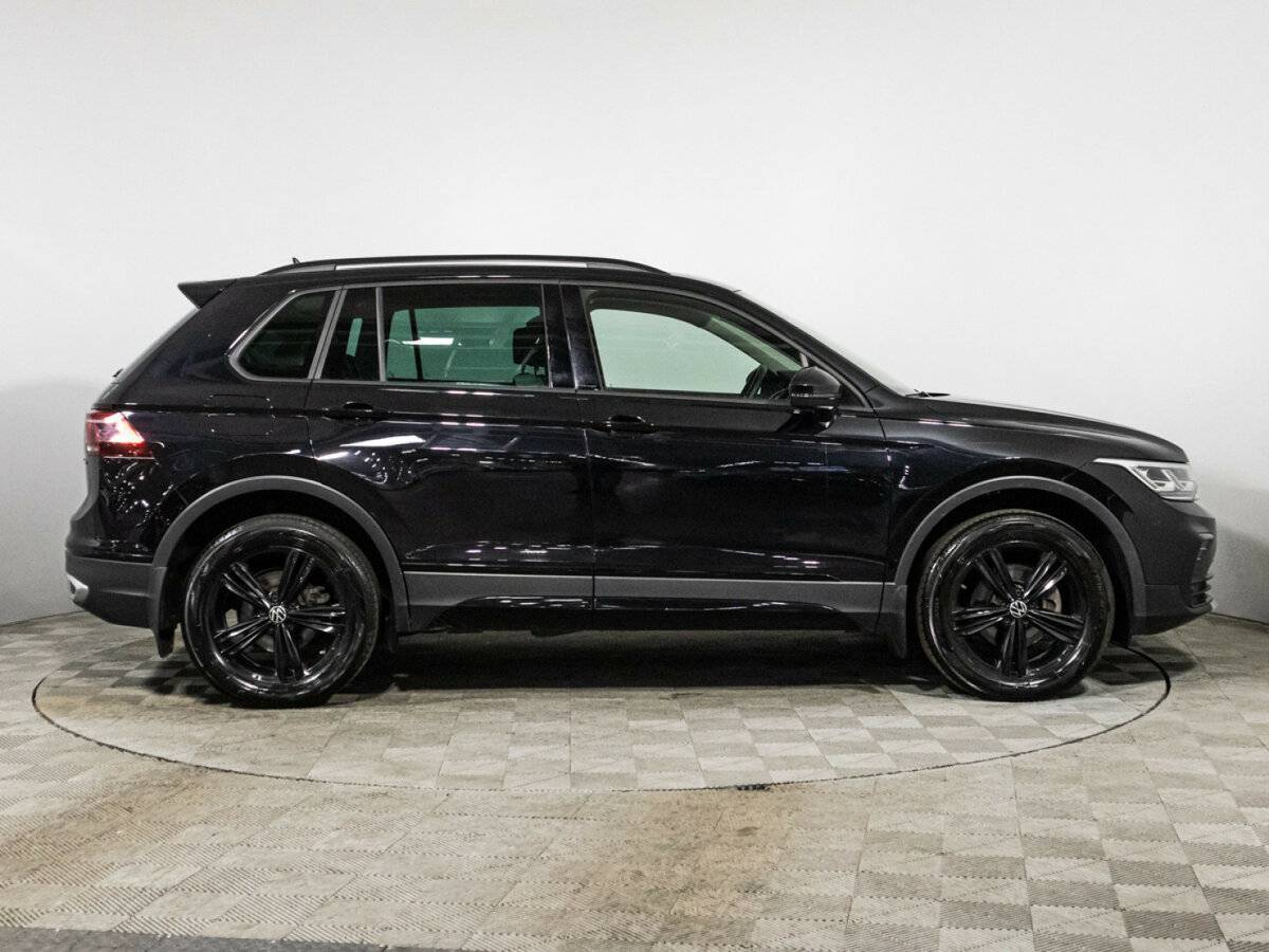 Купить Volkswagen Tiguan, 2022, 62 269 км, фото №4