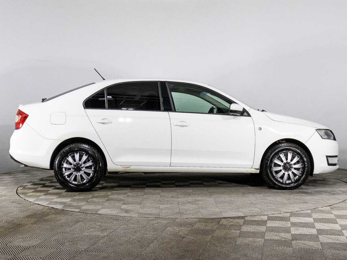 Купить Skoda Rapid, 2014, 189 714 км, фото №2