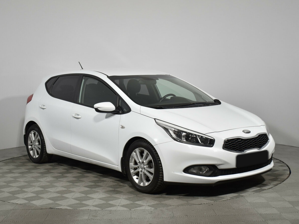 Купить Kia Ceed II, 2013, 125 002 км, фото №3