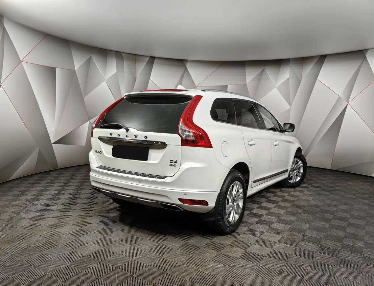 Купить Volvo XC60, 2016, 59 474 км, фото №2