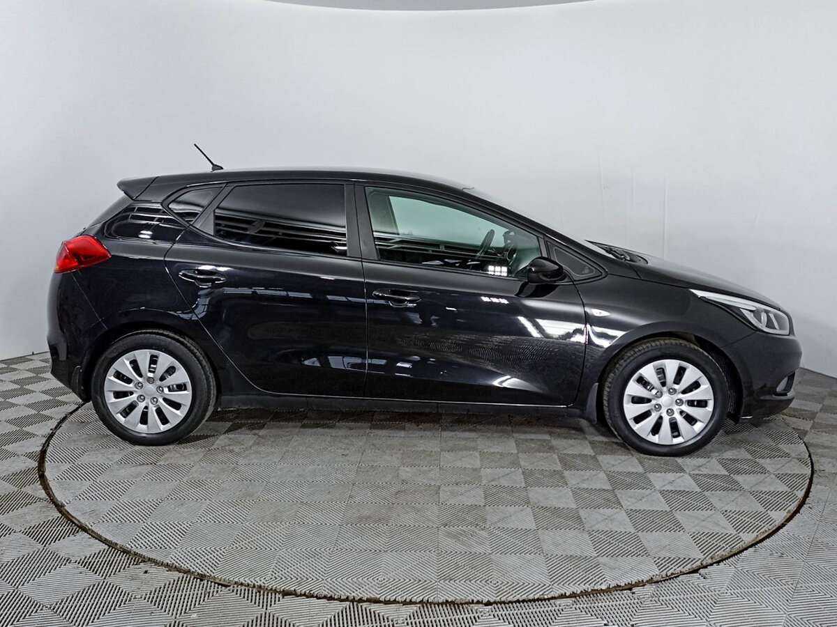 Купить Kia Ceed, 2012, 151 082 км, фото №4
