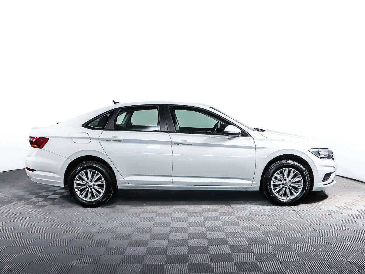 Купить Volkswagen Jetta, 2019, 63 970 км, фото №4