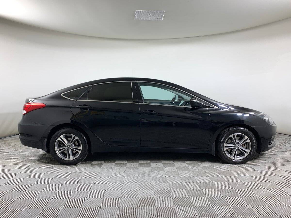Купить Hyundai i40, 2015, 136 104 км, фото №4