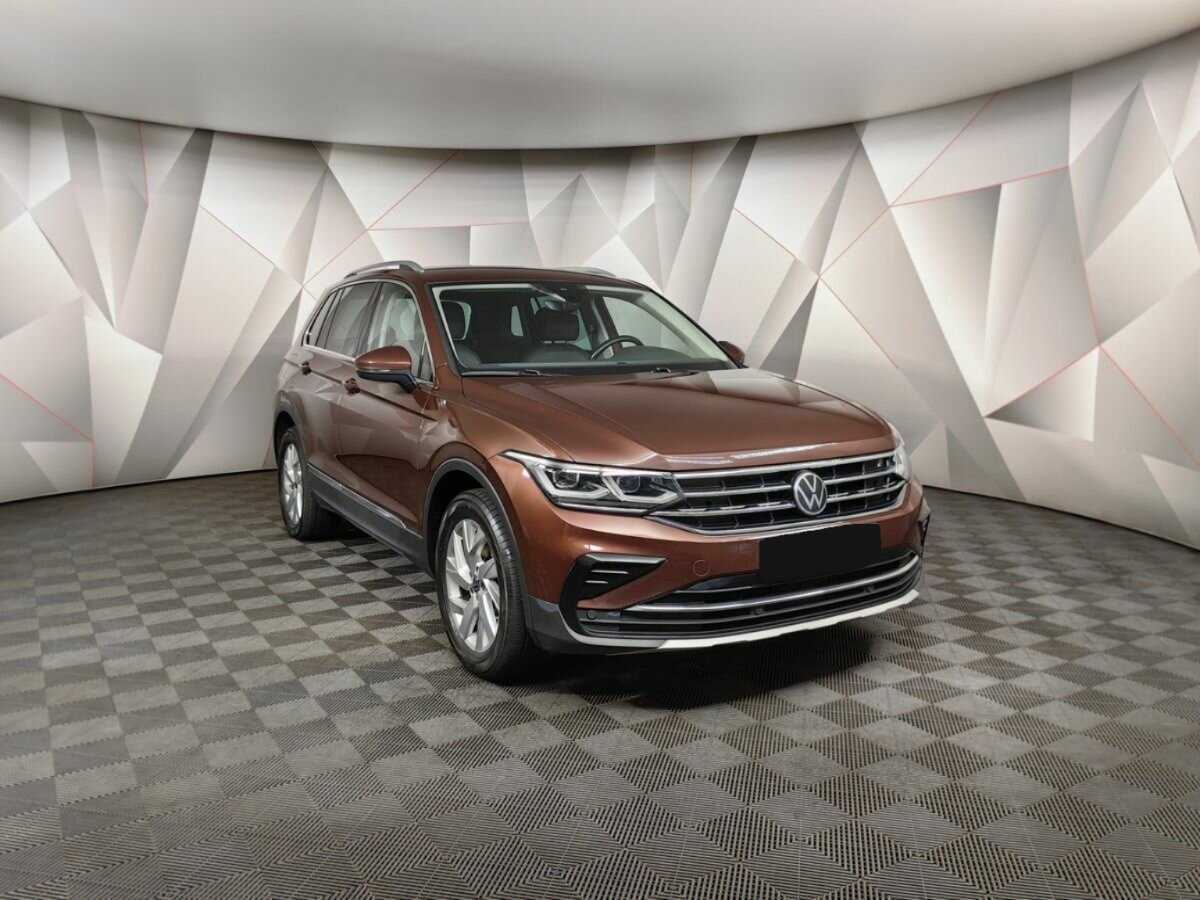 Купить Volkswagen Tiguan, 2021, 69 929 км, фото №3
