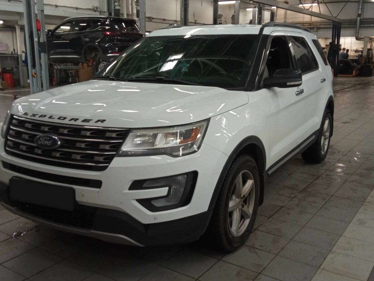 Купить Ford Explorer, 2017, 197 479 км, фото №1