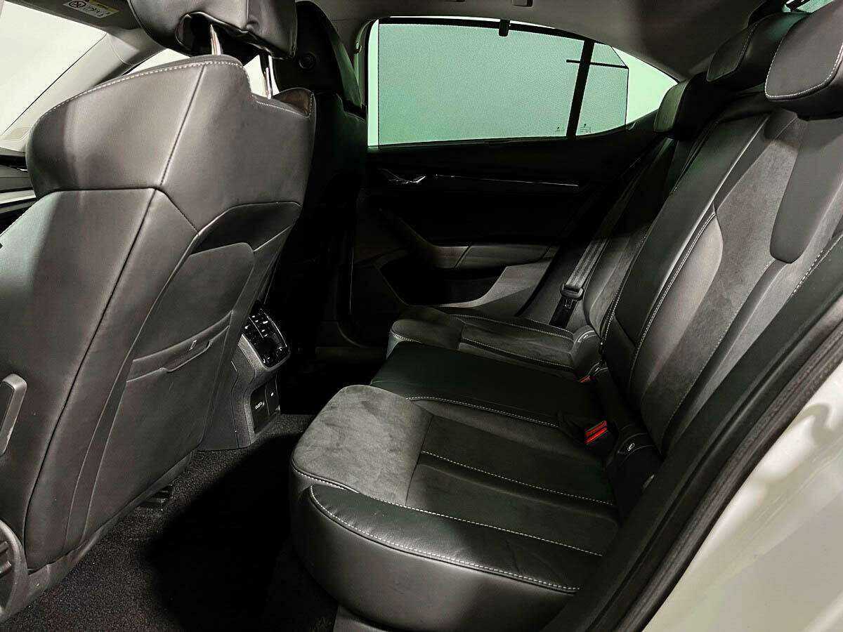 Купить Skoda Octavia, 2020, 52 610 км, фото №10
