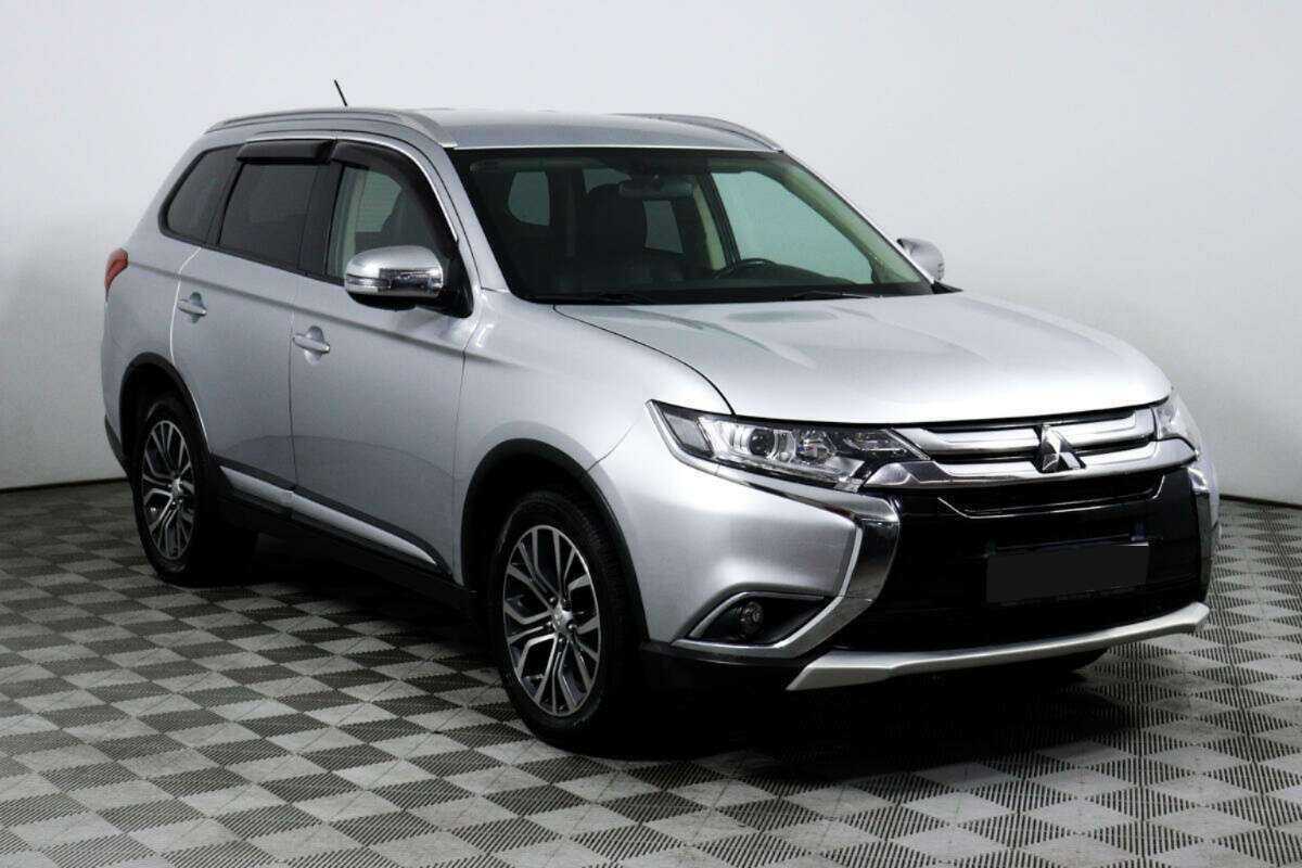 Купить Mitsubishi Outlander, 2015, 72 276 км, фото №3