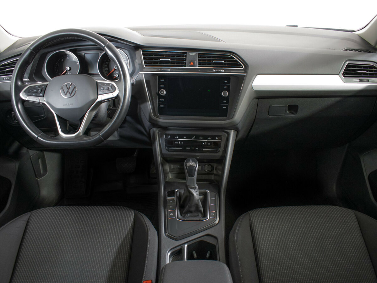 Купить Volkswagen Tiguan II Рестайлинг, 2021, 107 400 км, фото №11