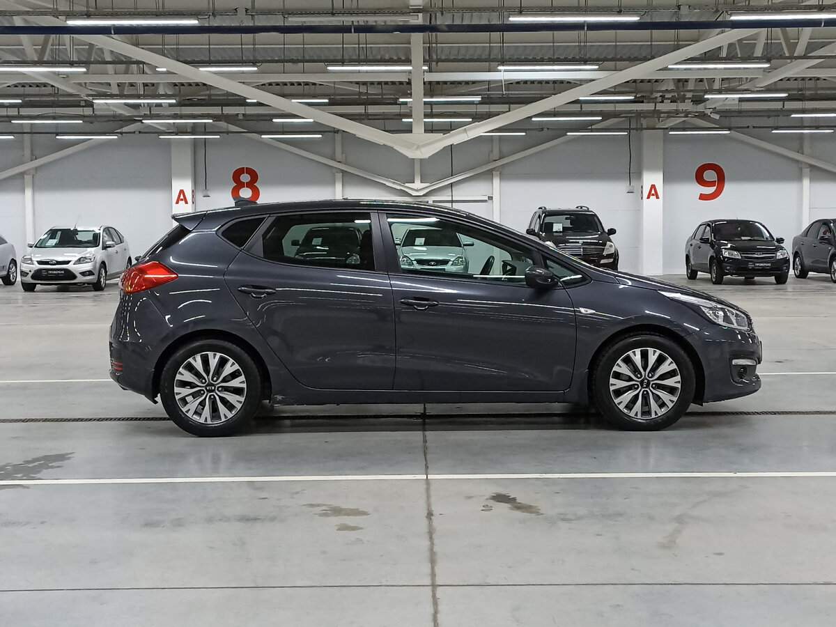 Купить Kia Ceed, 2017, 61 069 км, фото №4