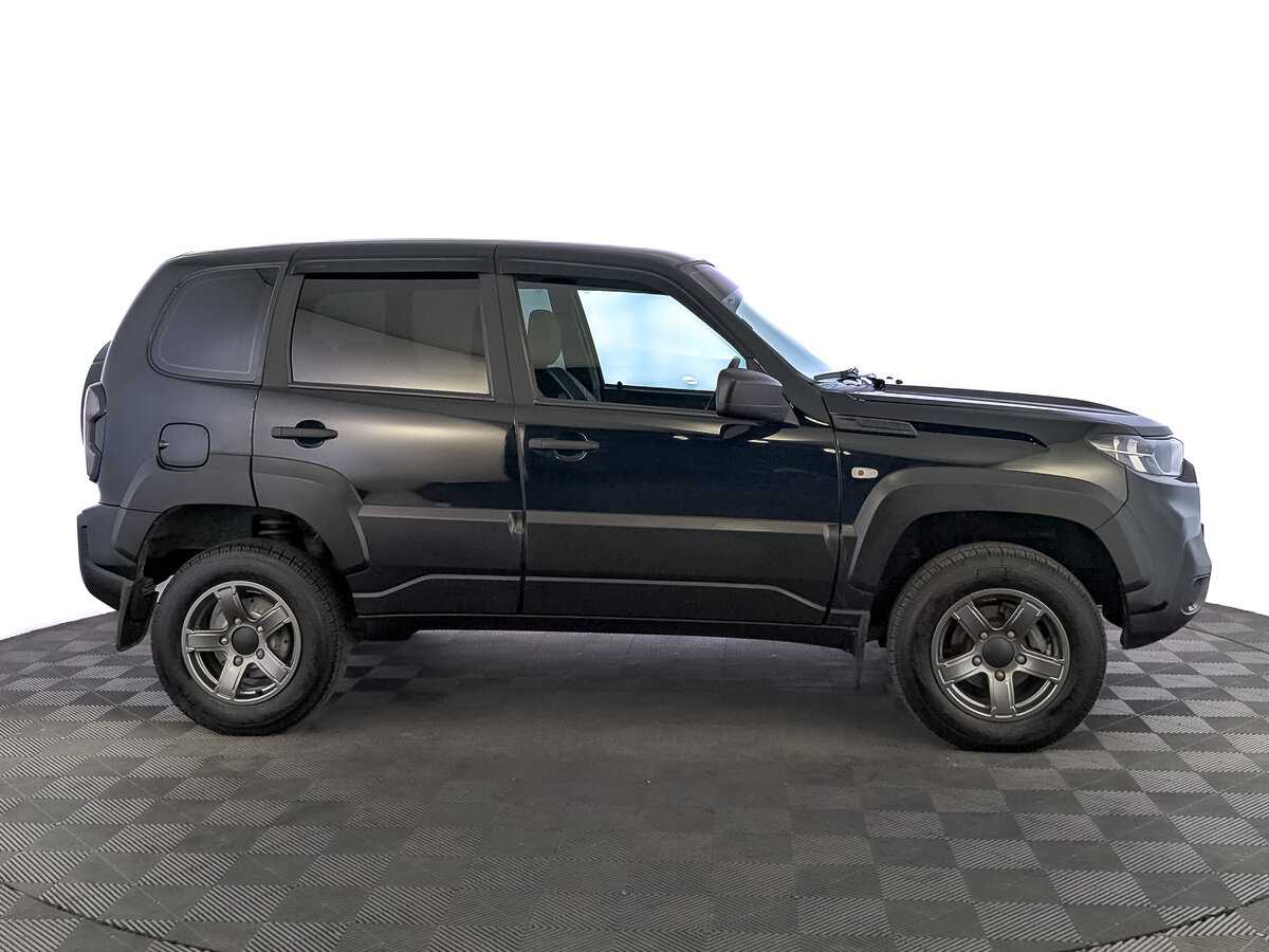 Купить Lada (ВАЗ) Niva, 2023, 32 618 км, фото №4