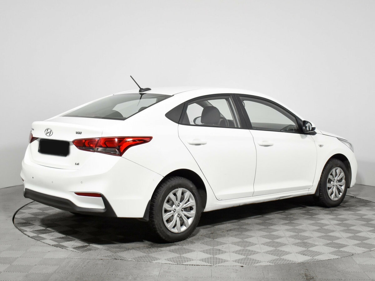 Купить Hyundai Solaris II, 2018, 217 406 км, фото №5