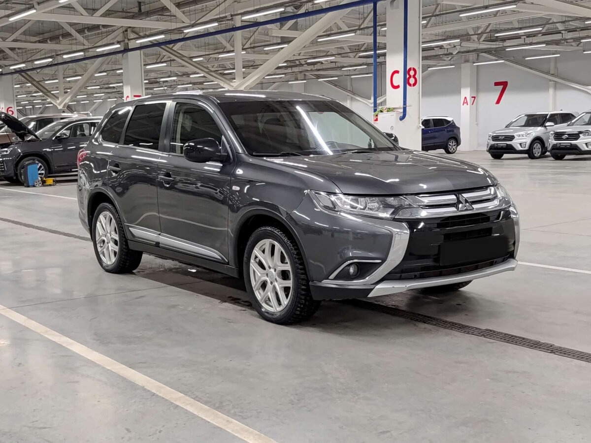 Купить Mitsubishi Outlander III Рестайлинг 2, 2016, 172 837 км, фото №3