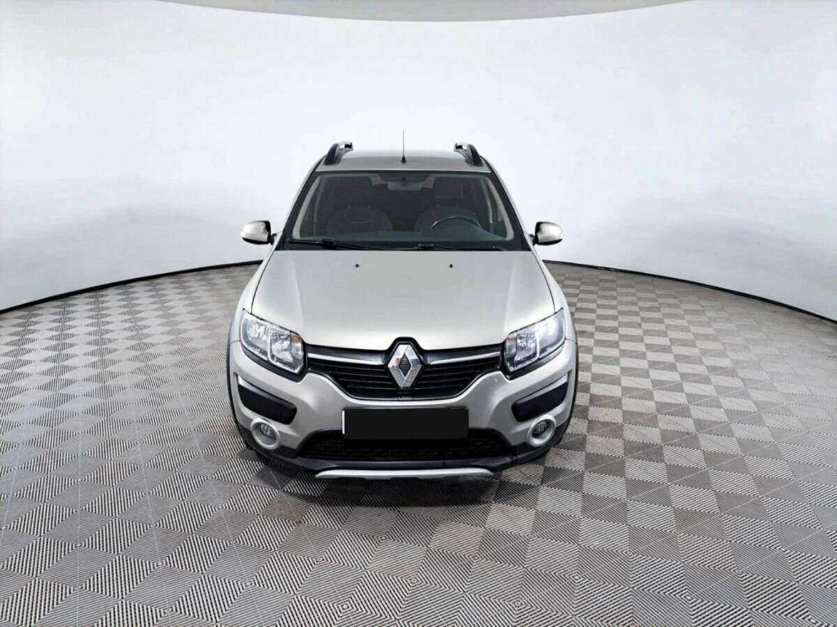 Купить Renault Sandero Stepway, 2017, 73 000 км, фото №2