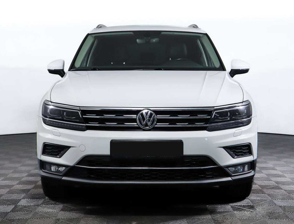 Купить Volkswagen Tiguan, 2018, 80 336 км, фото №2