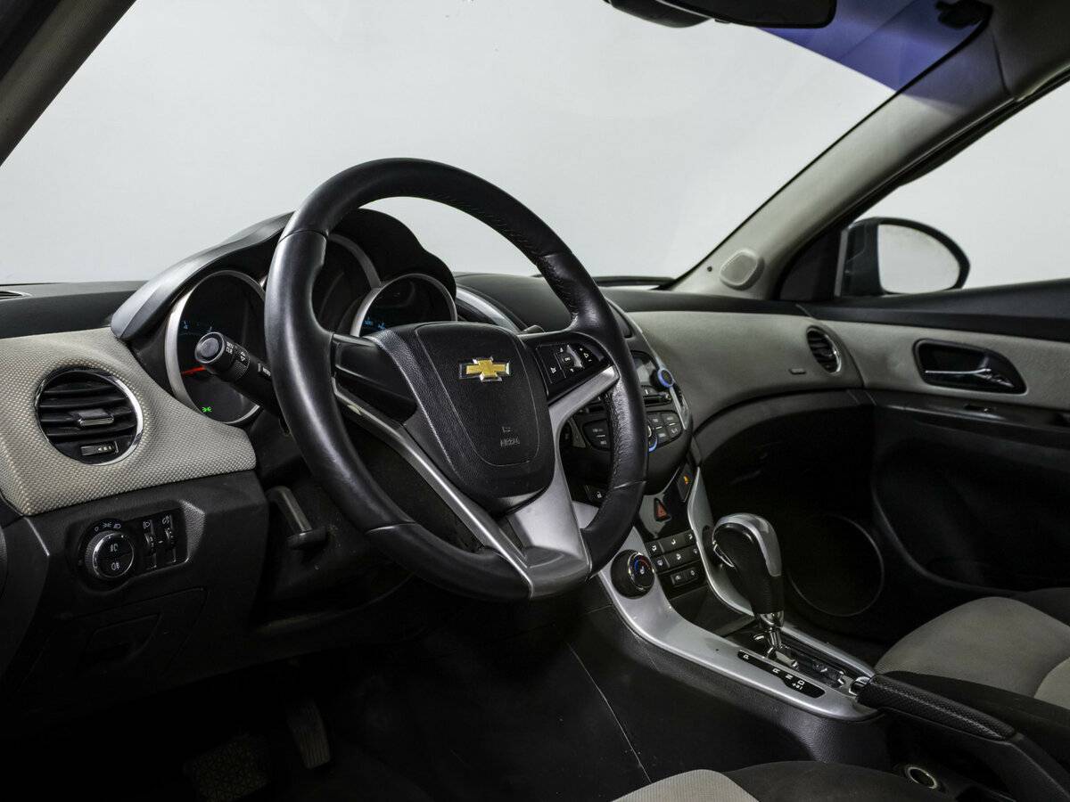 Купить Chevrolet Cruze I Рестайлинг, 2013, 150 249 км, фото №8