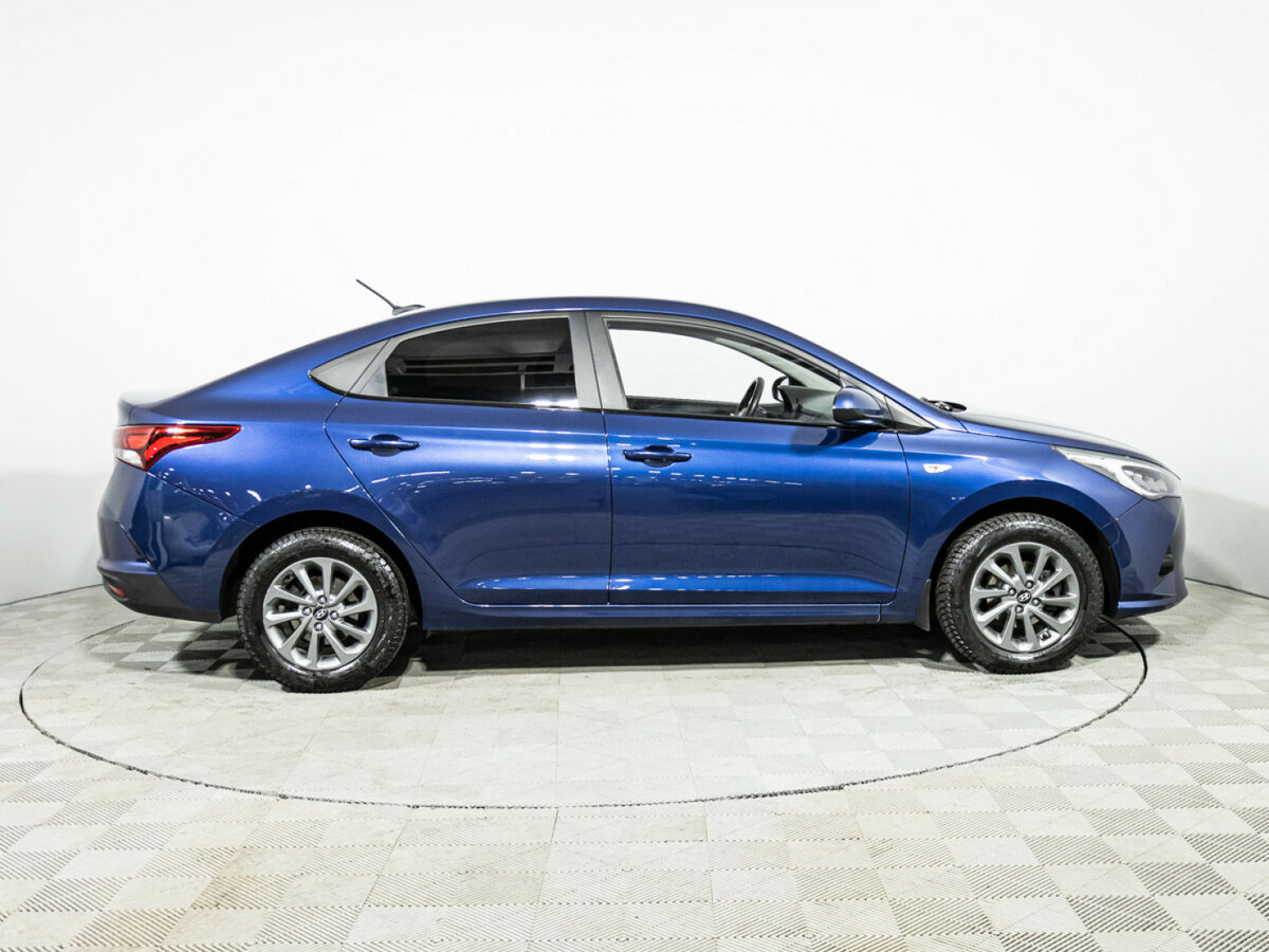 Купить Hyundai Solaris II Рестайлинг, 2021, 93 693 км, фото №4