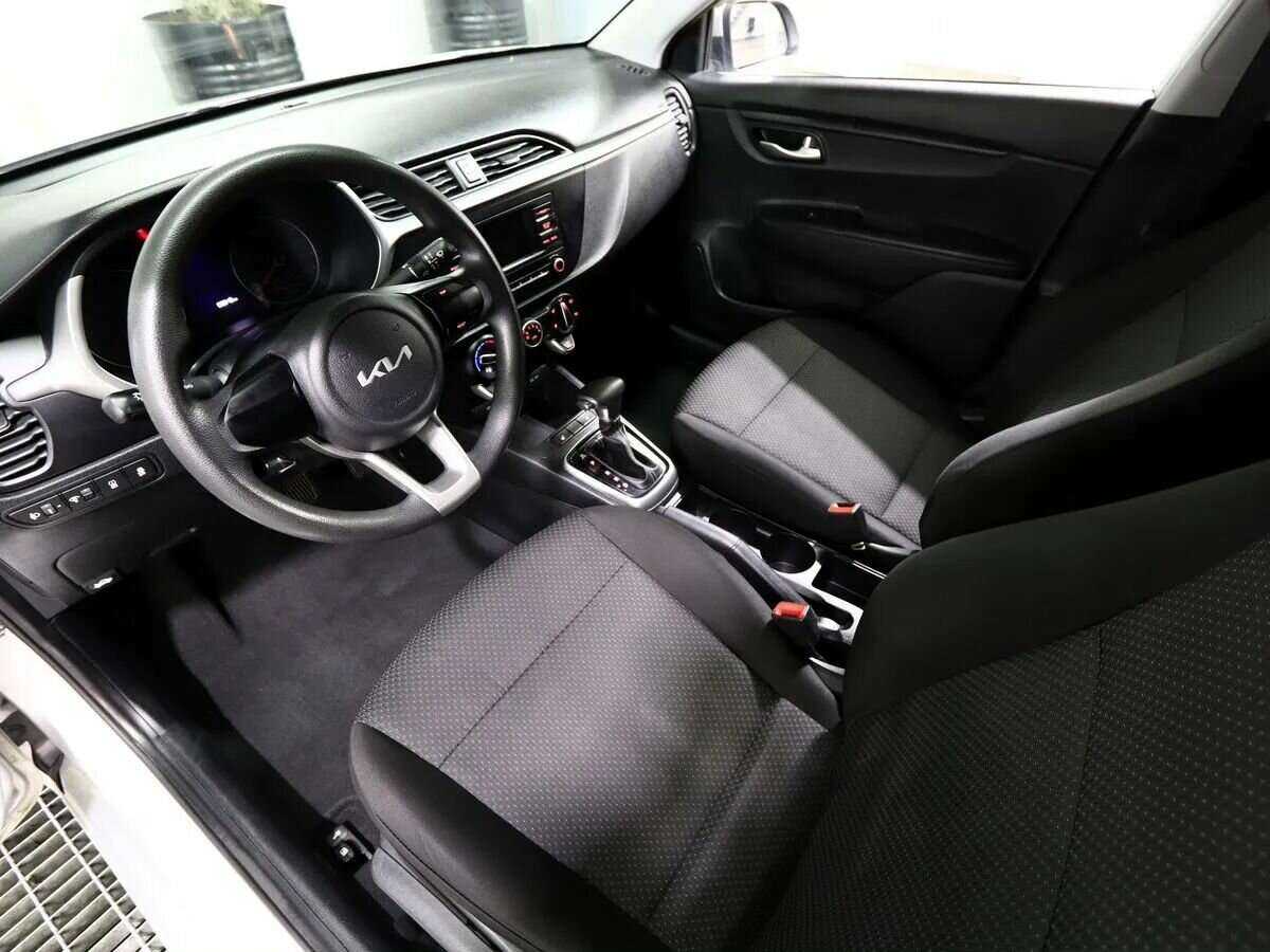 Купить Kia Rio, 2021, 90 000 км, фото №6