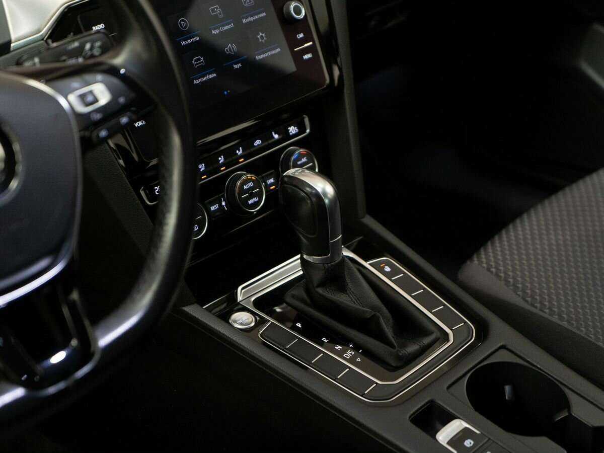 Купить Volkswagen Passat DSG6, 2017, 161 748 км, фото №12