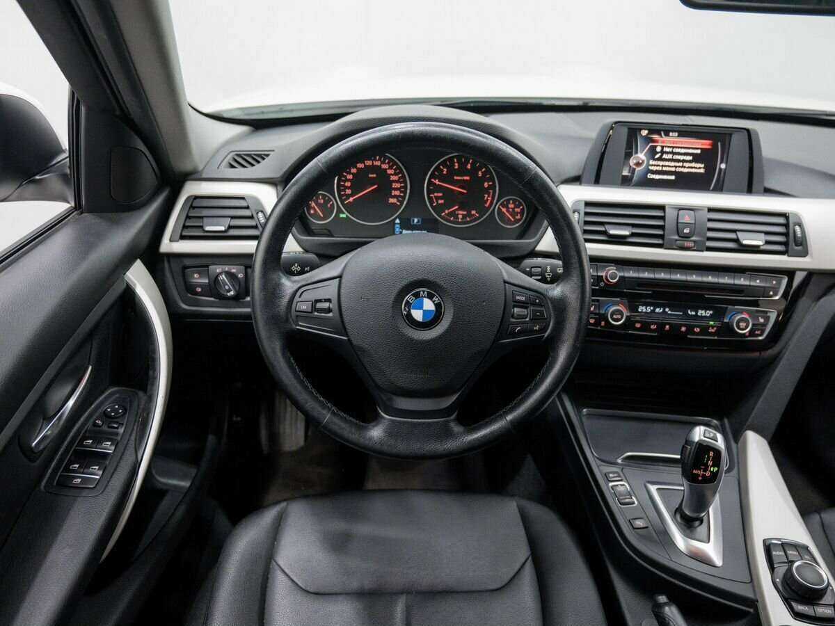 Купить BMW 3 серии 320i, 2015, 133 632 км, фото №11