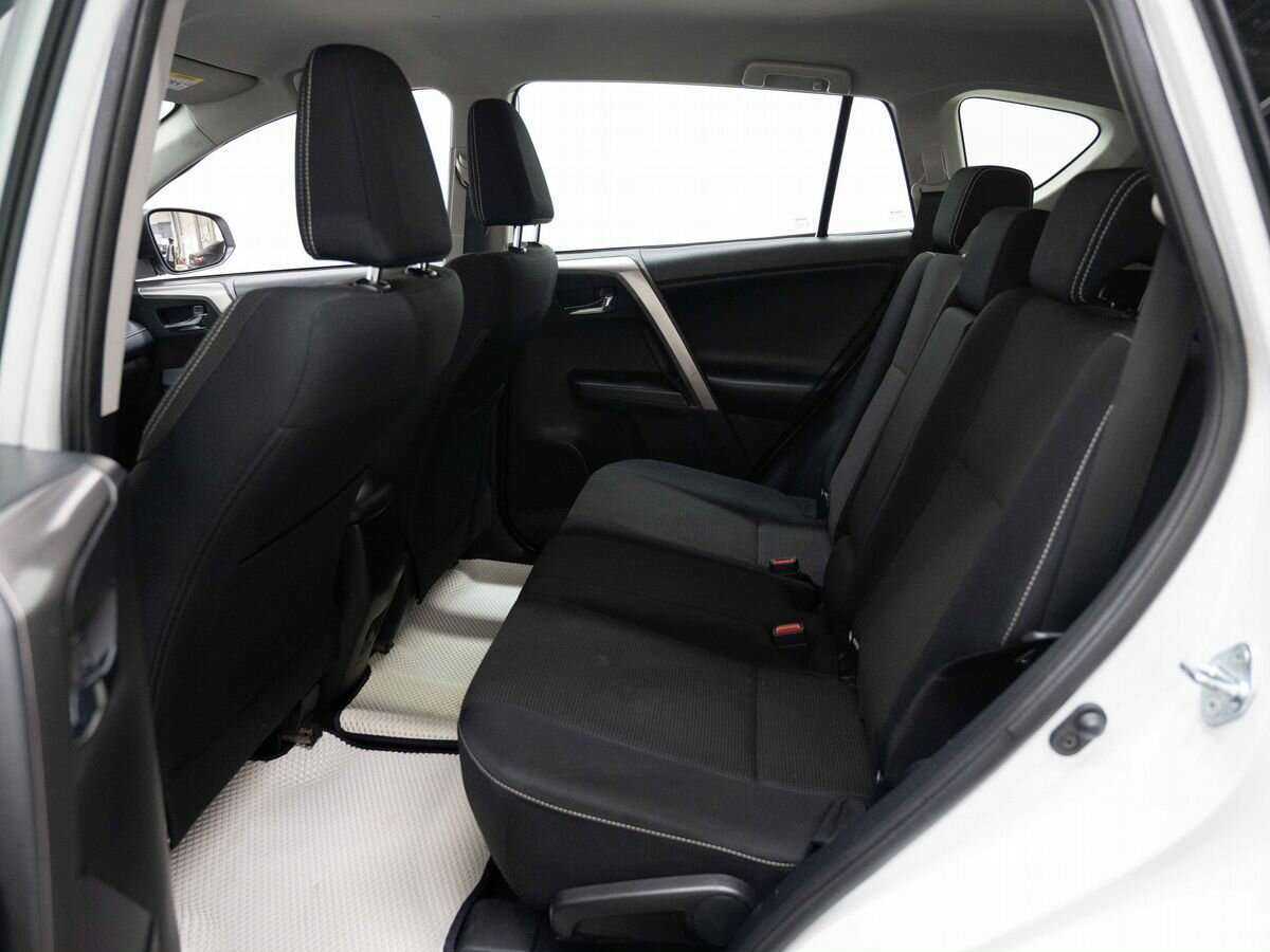 Купить Toyota RAV4, 2019, 95 000 км, фото №8