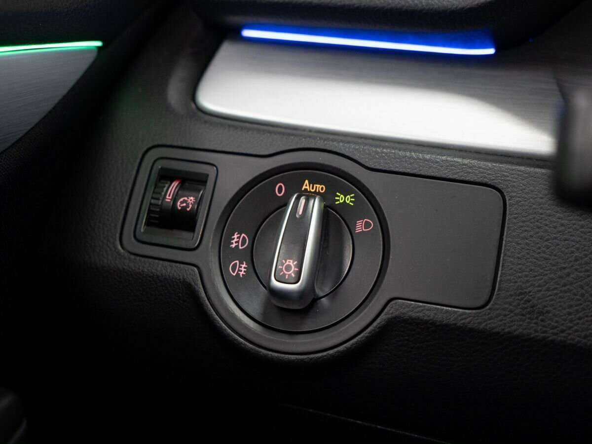 Купить Volkswagen Passat CC, 2012, 230 808 км, фото №16