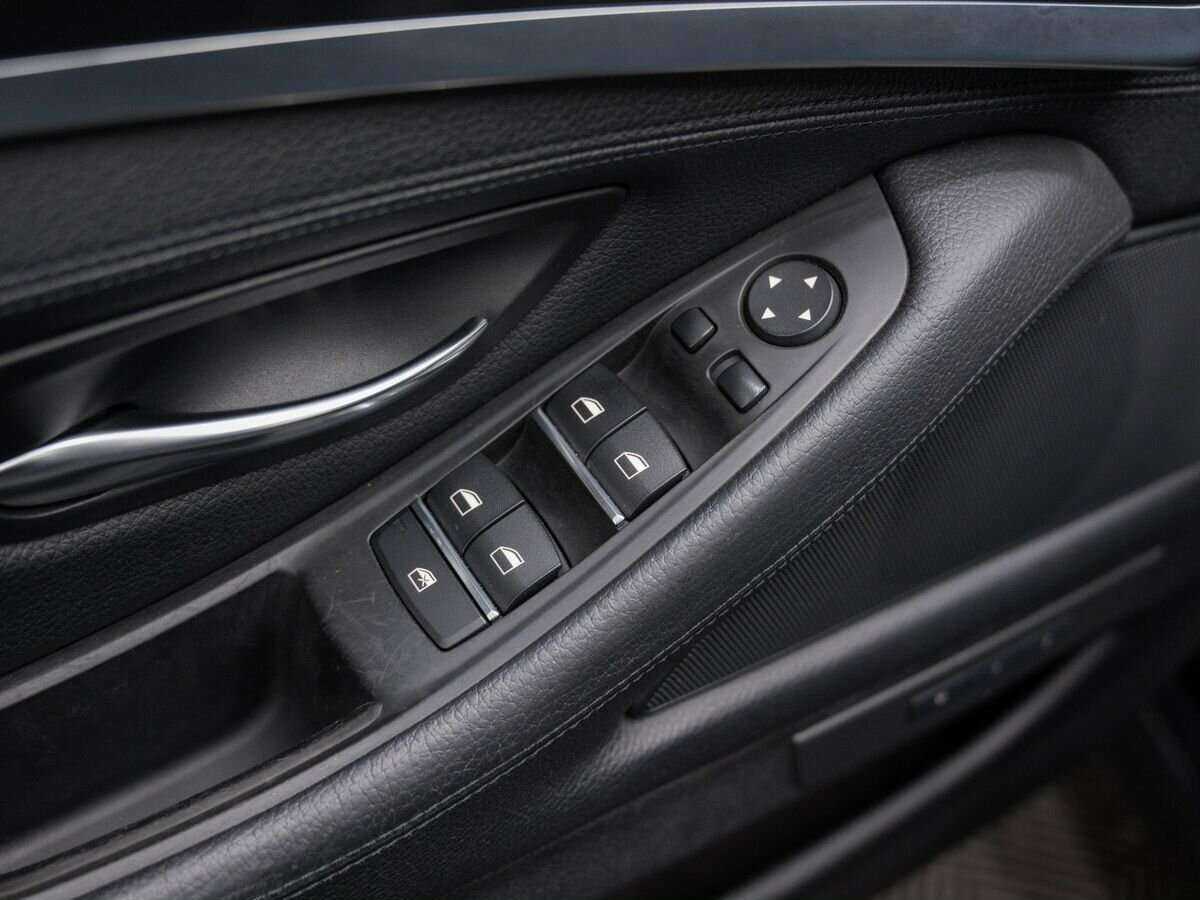 Купить BMW 5 серии 528i xDrive, 2013, 191 920 км, фото №11