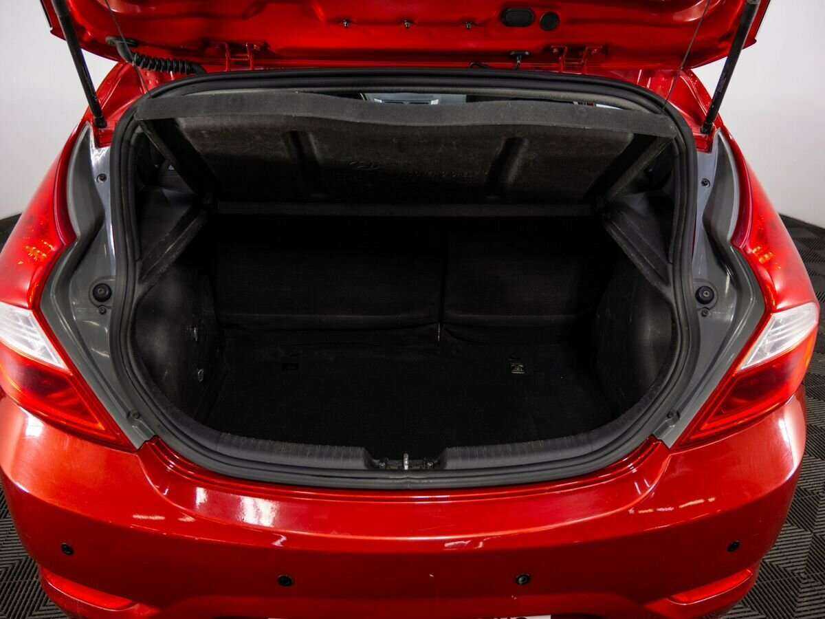 Купить Hyundai Solaris, 2012, 263 000 км, фото №22