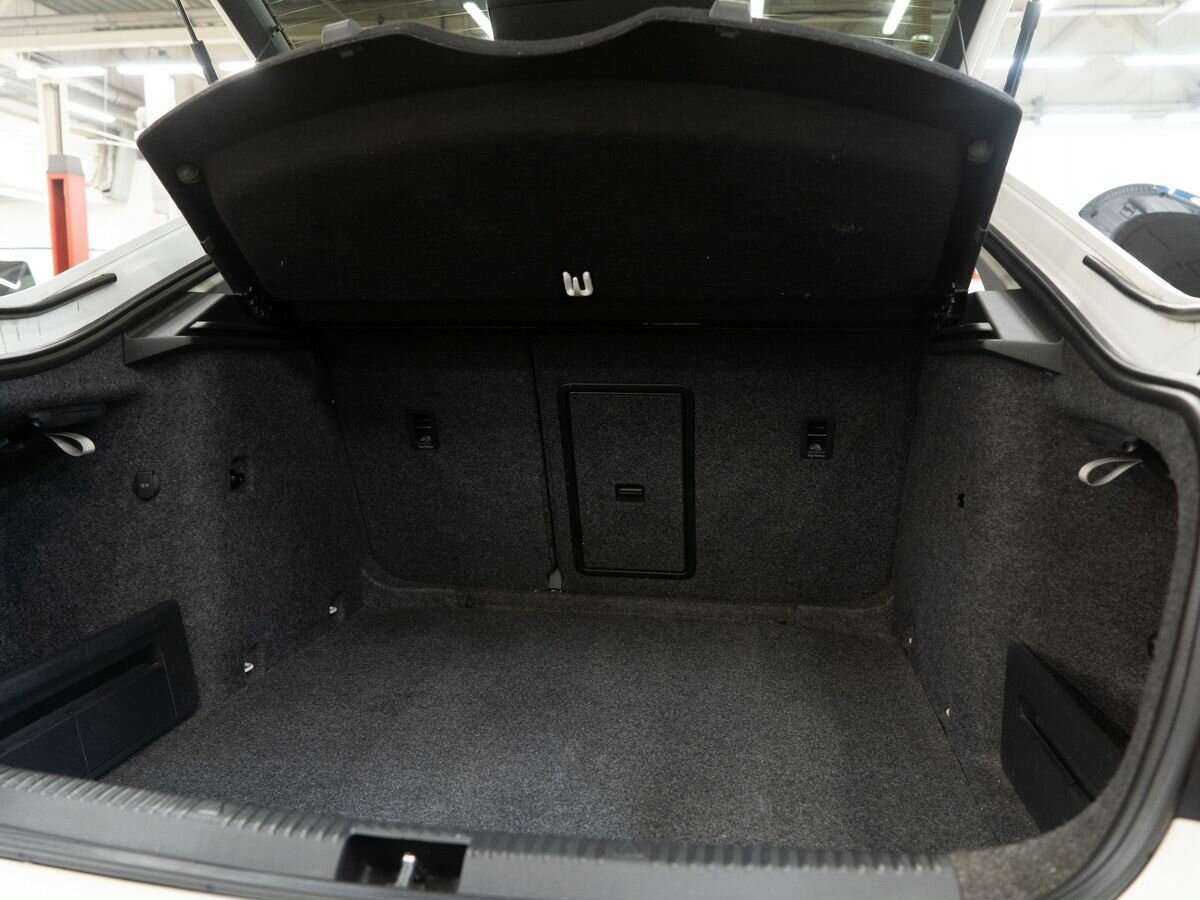 Купить Skoda Octavia, 2014, 287 000 км, фото №6