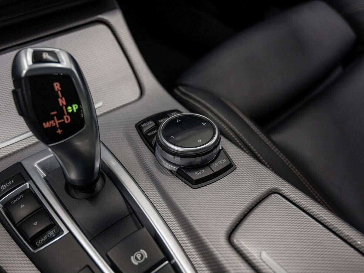 Купить BMW 5 серии 528i xDrive, 2014, 153 000 км, фото №20