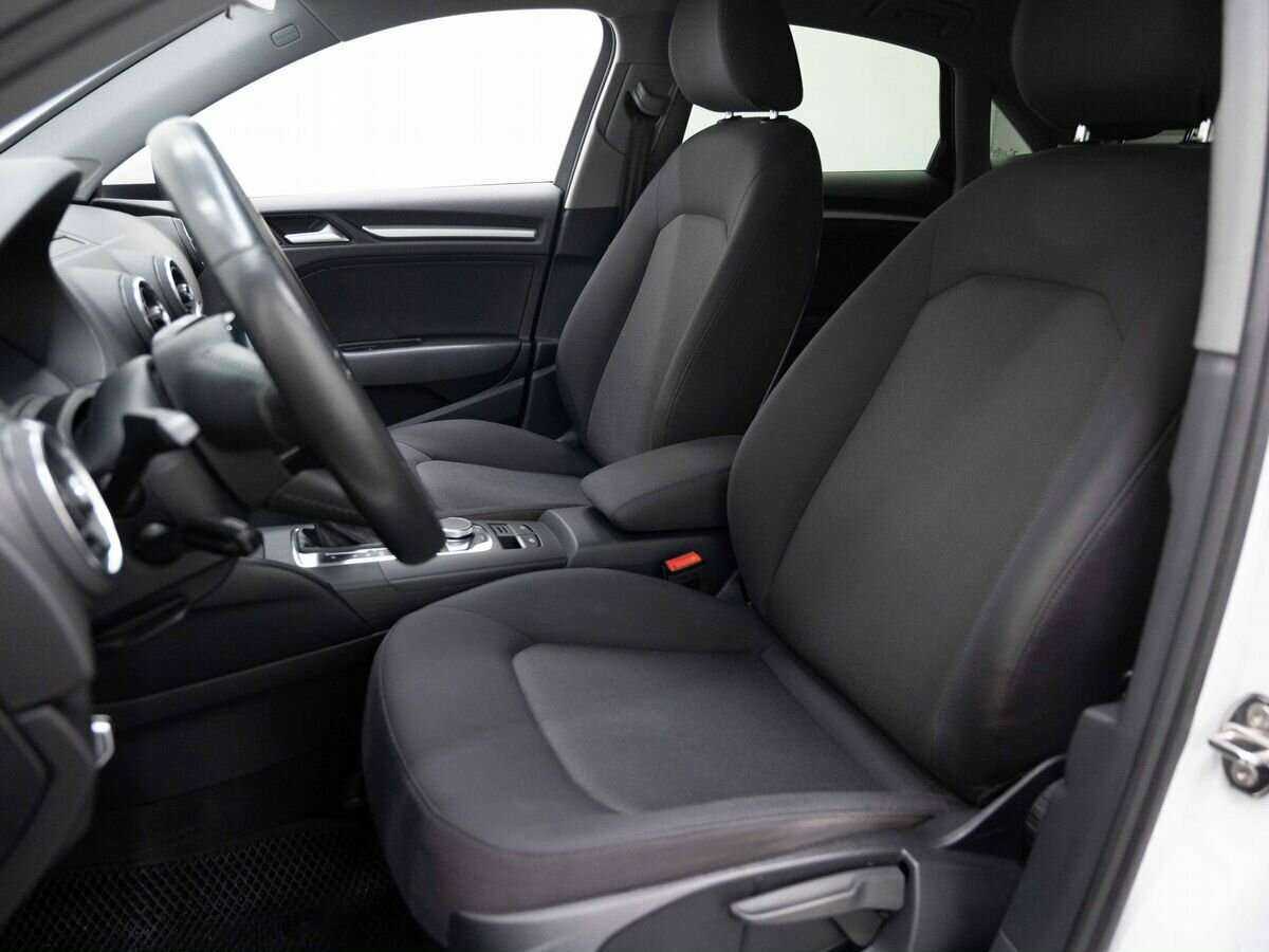 Купить Audi A3, 2019, 157 000 км, фото №7