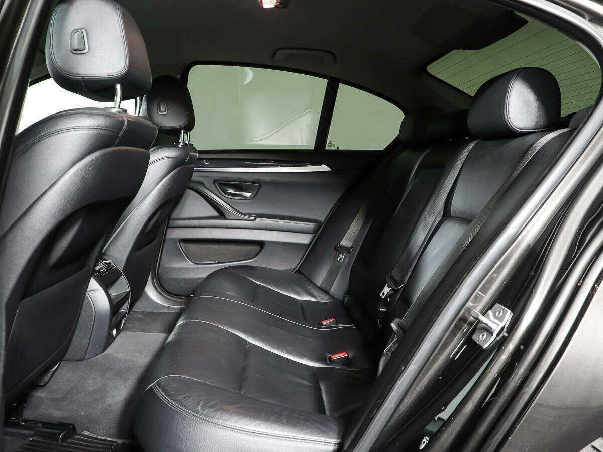 Купить BMW 5 серии 528i xDrive, 2013, 129 299 км, фото №10
