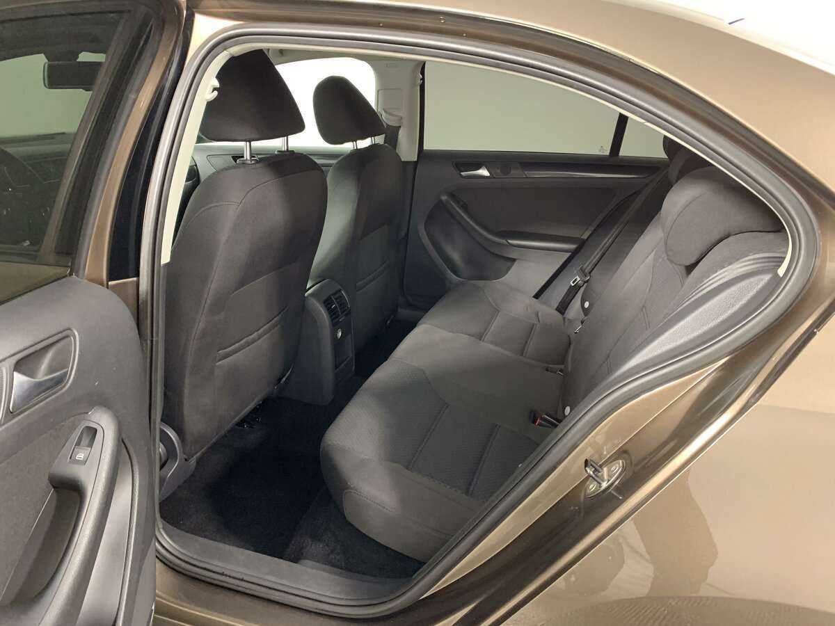 Купить Volkswagen Jetta, 2013, 222 783 км, фото №10