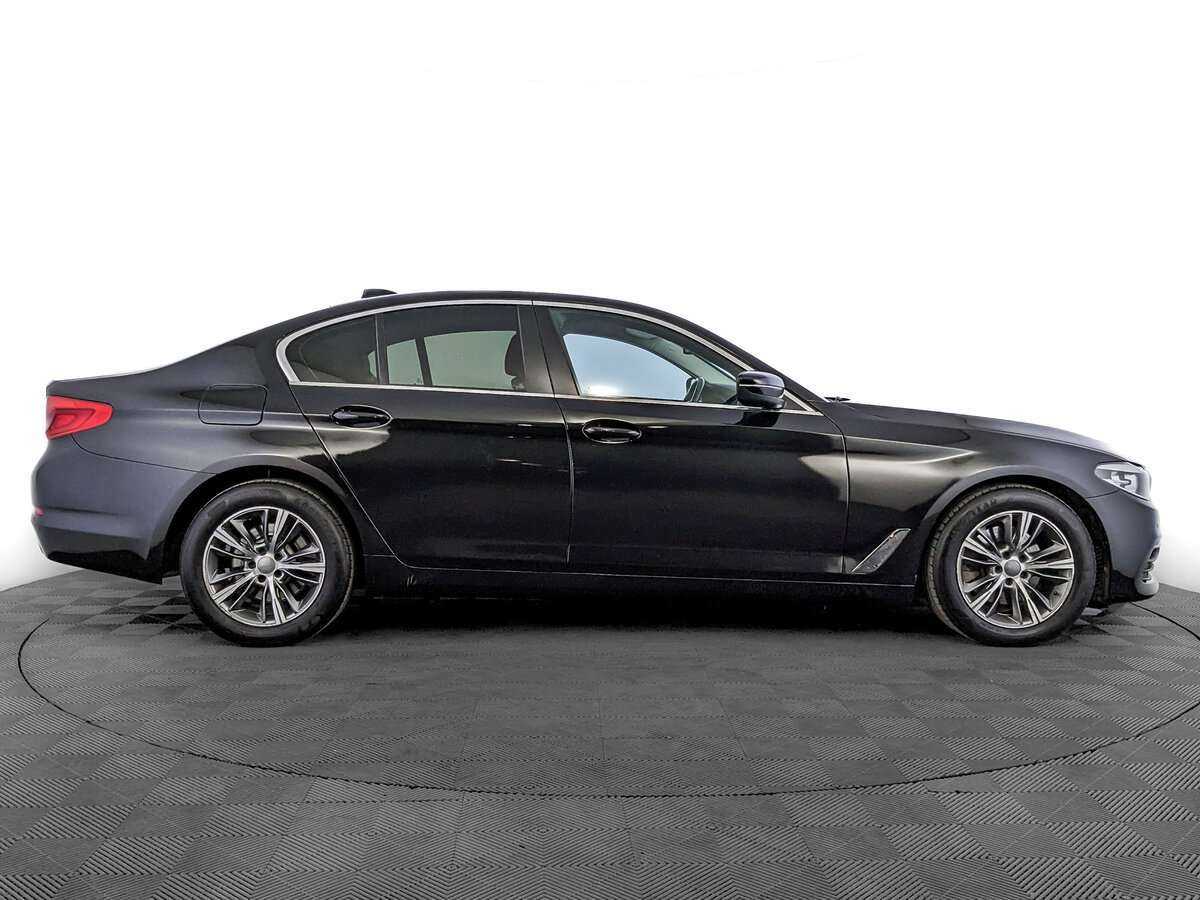 Купить BMW 5 серии 520i, 2018, 187 995 км, фото №4