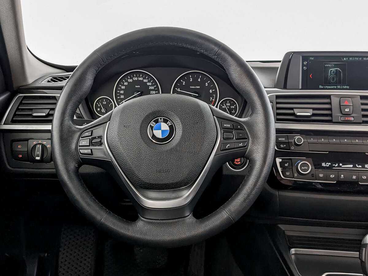 Купить BMW 3 серии 318i, 2018, 126 815 км, фото №17