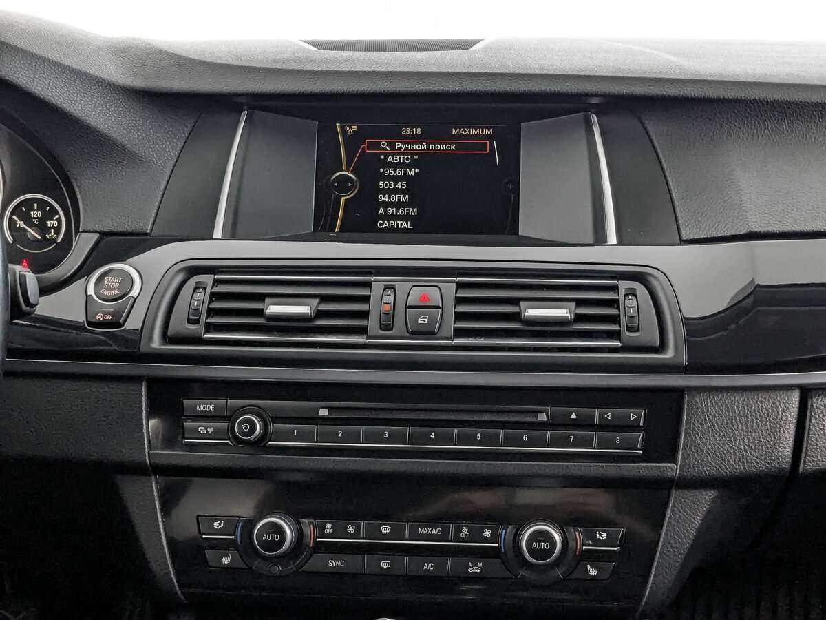 Купить BMW 5 серии 528i xDrive, 2014, 168 988 км, фото №12