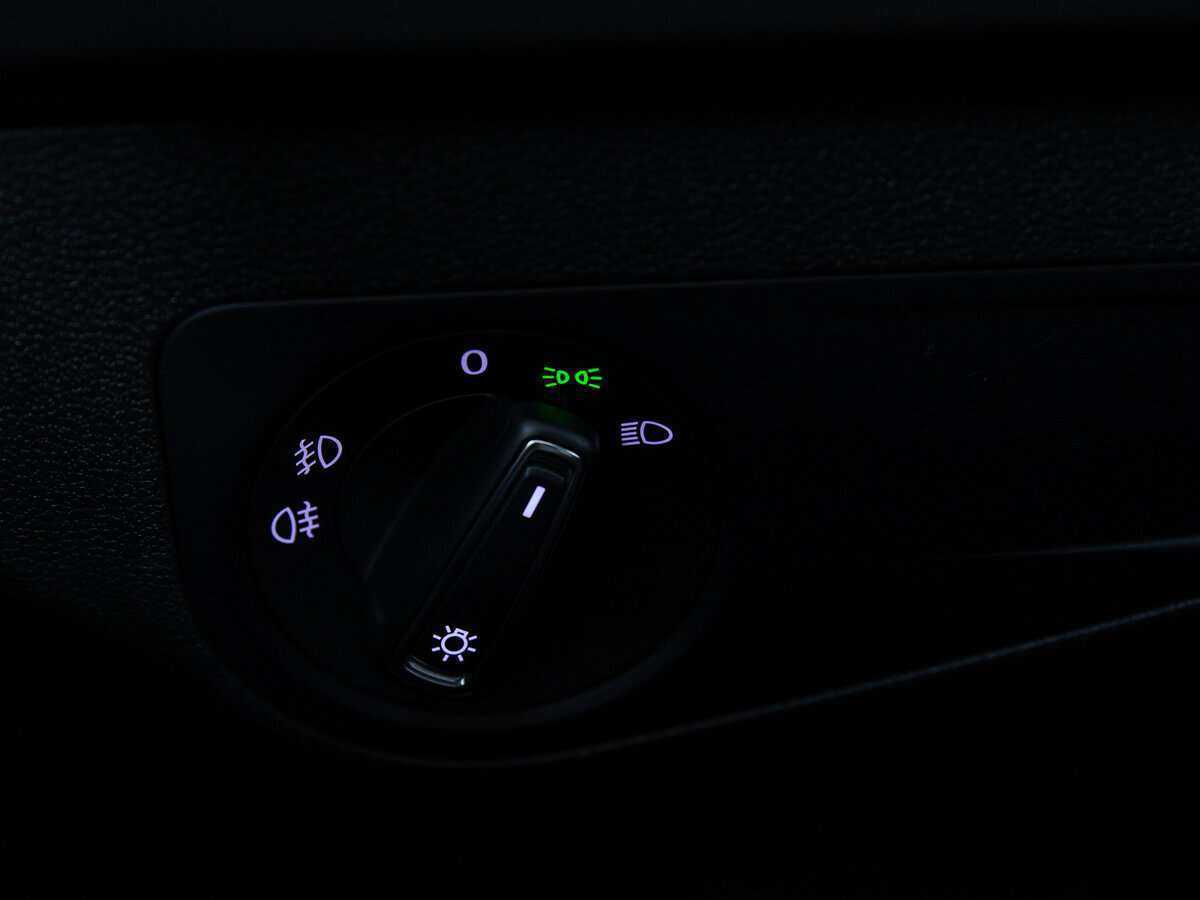 Купить Volkswagen Tiguan, 2020, 49 608 км, фото №16