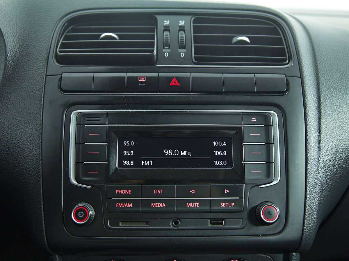 Купить Volkswagen Polo, 2019, 198 232 км, фото №12