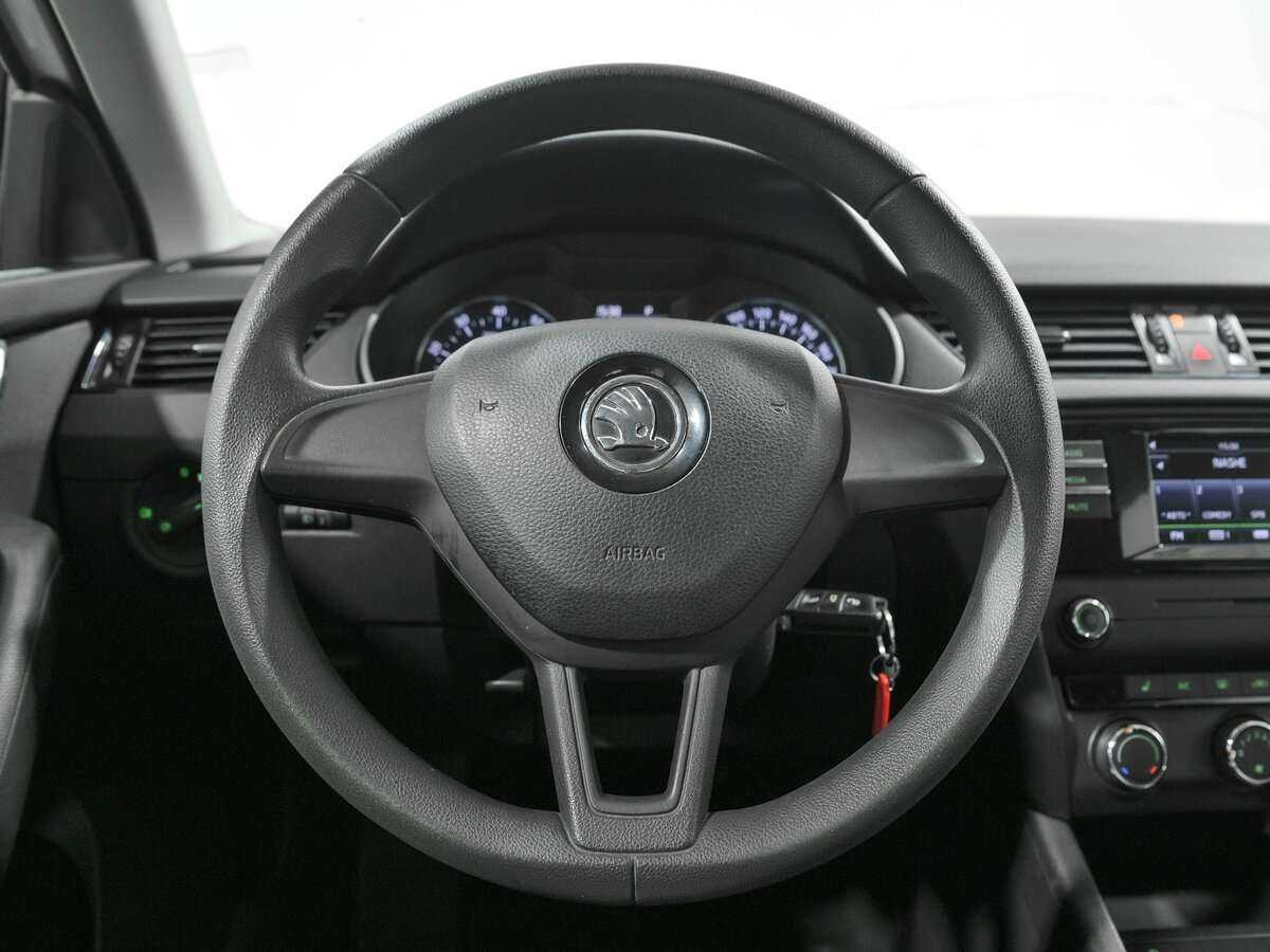 Купить Skoda Octavia, 2016, 196 583 км, фото №9