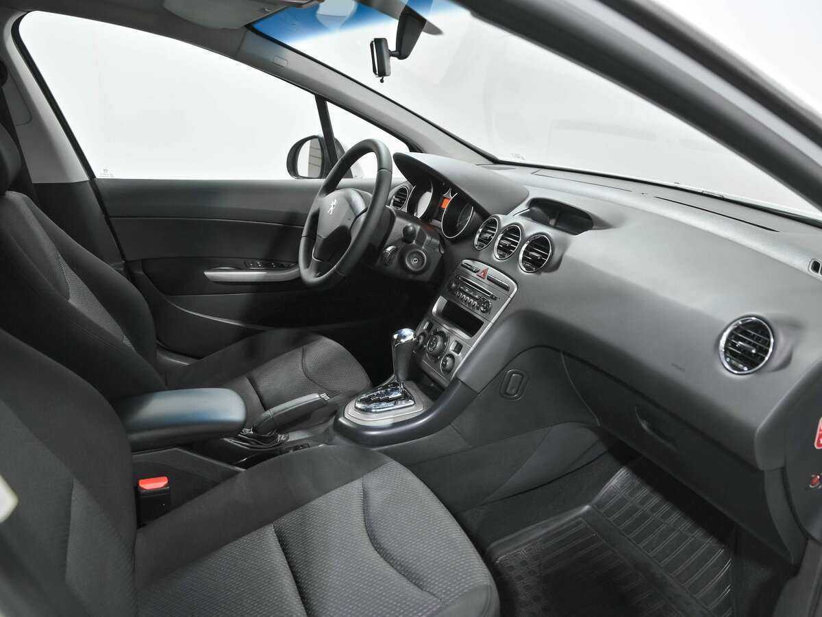 Купить Peugeot 408, 2012, 182 095 км, фото №5