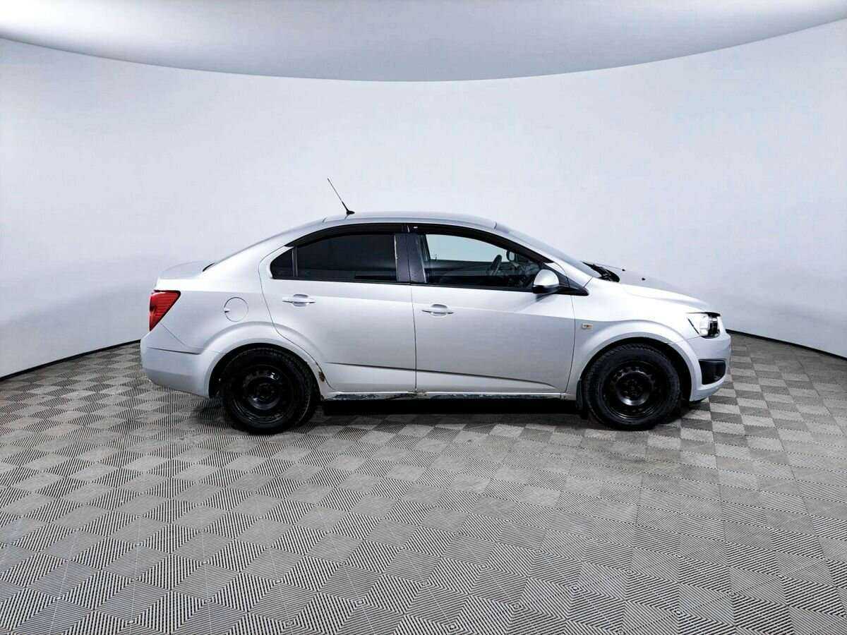 Купить Chevrolet Aveo, 2012, 222 466 км, фото №4