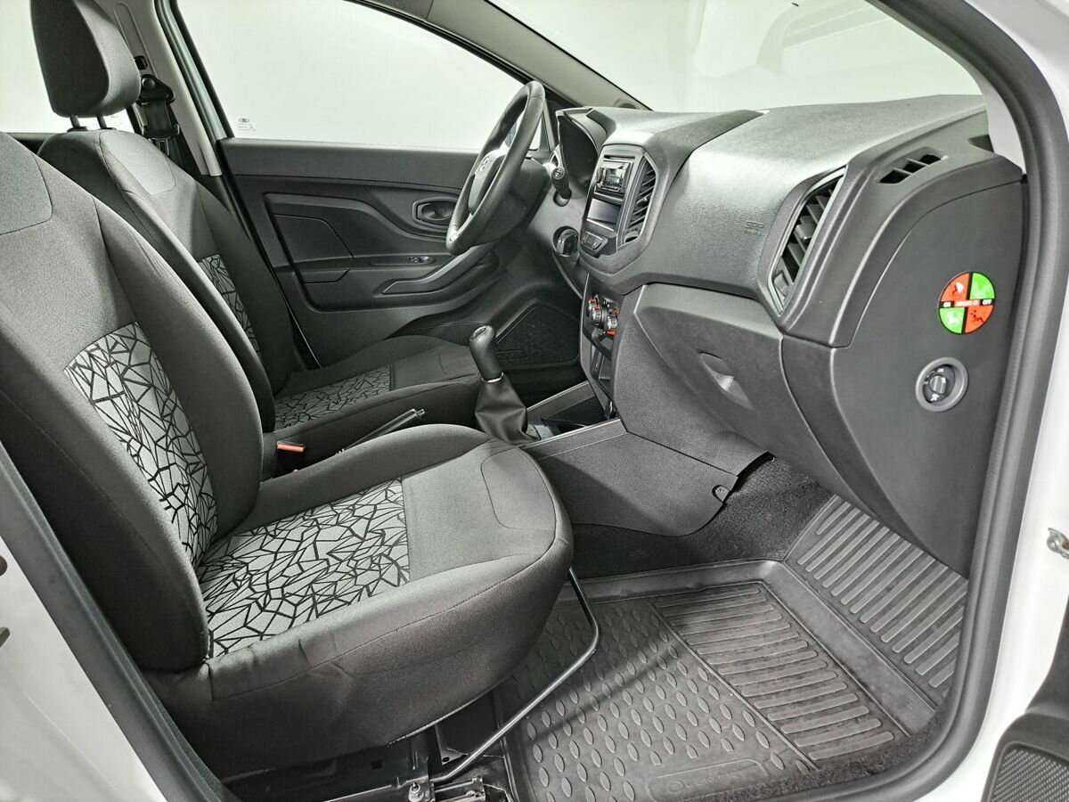 Купить Lada (ВАЗ) XRAY, 2019, 87 010 км, фото №9