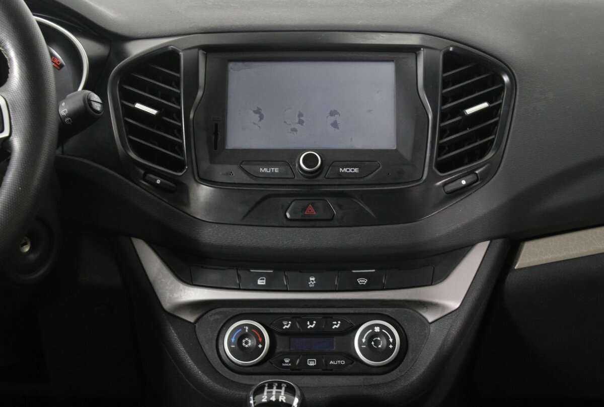 Купить Lada (ВАЗ) Vesta SW, 2020, 56 000 км, фото №9