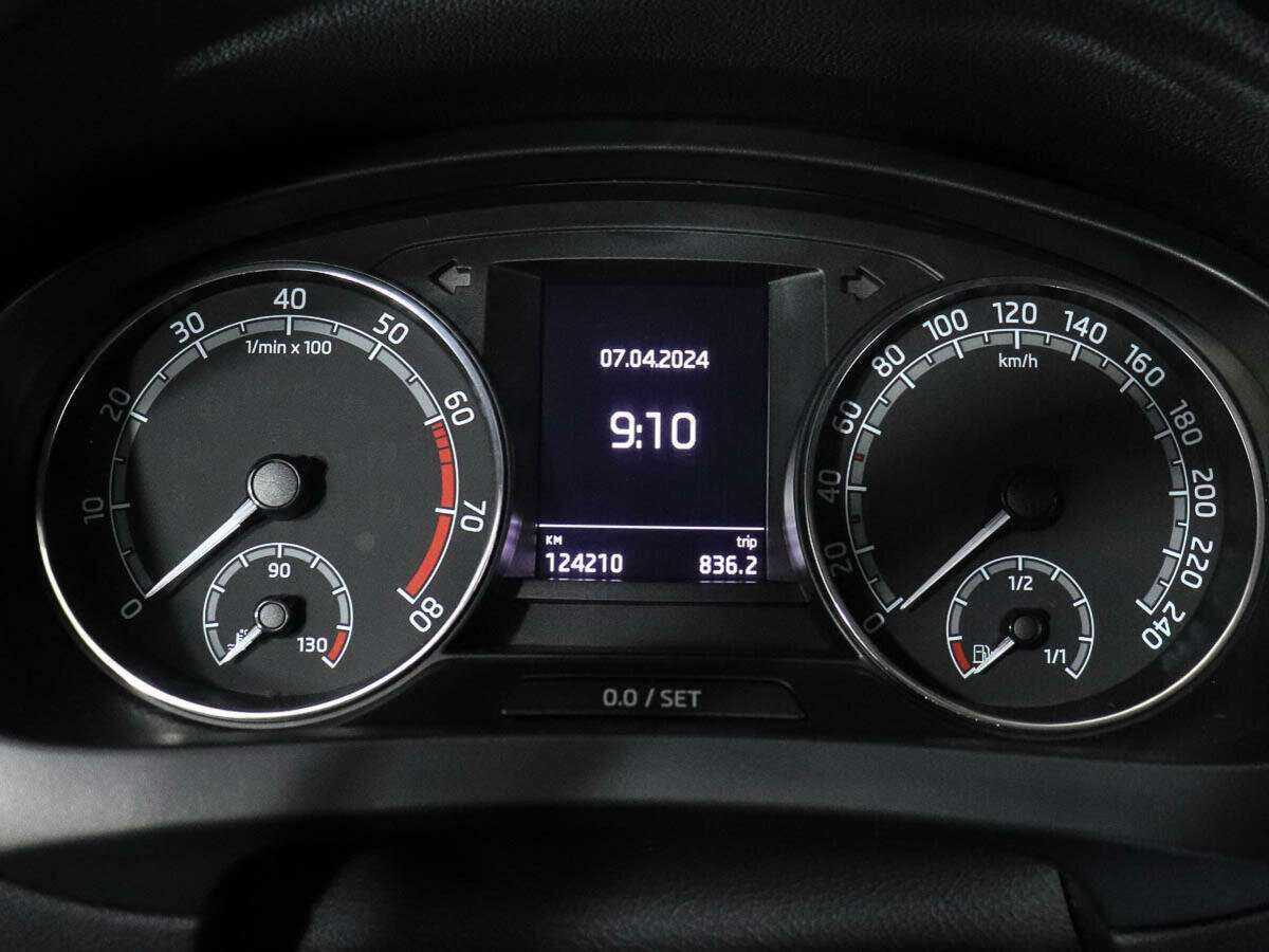 Купить Skoda Rapid, 2019, 124 208 км, фото №9