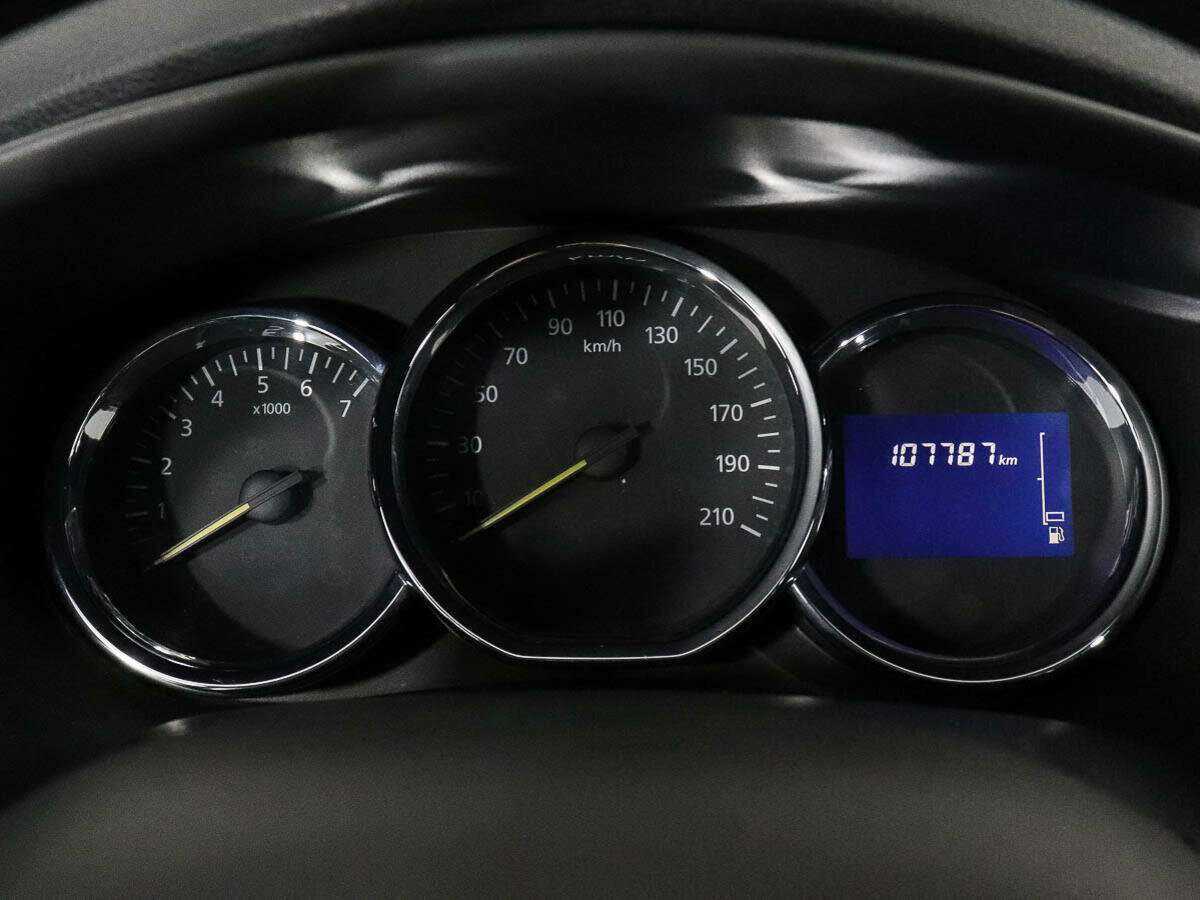 Купить Renault Logan, 2018, 107 782 км, фото №9