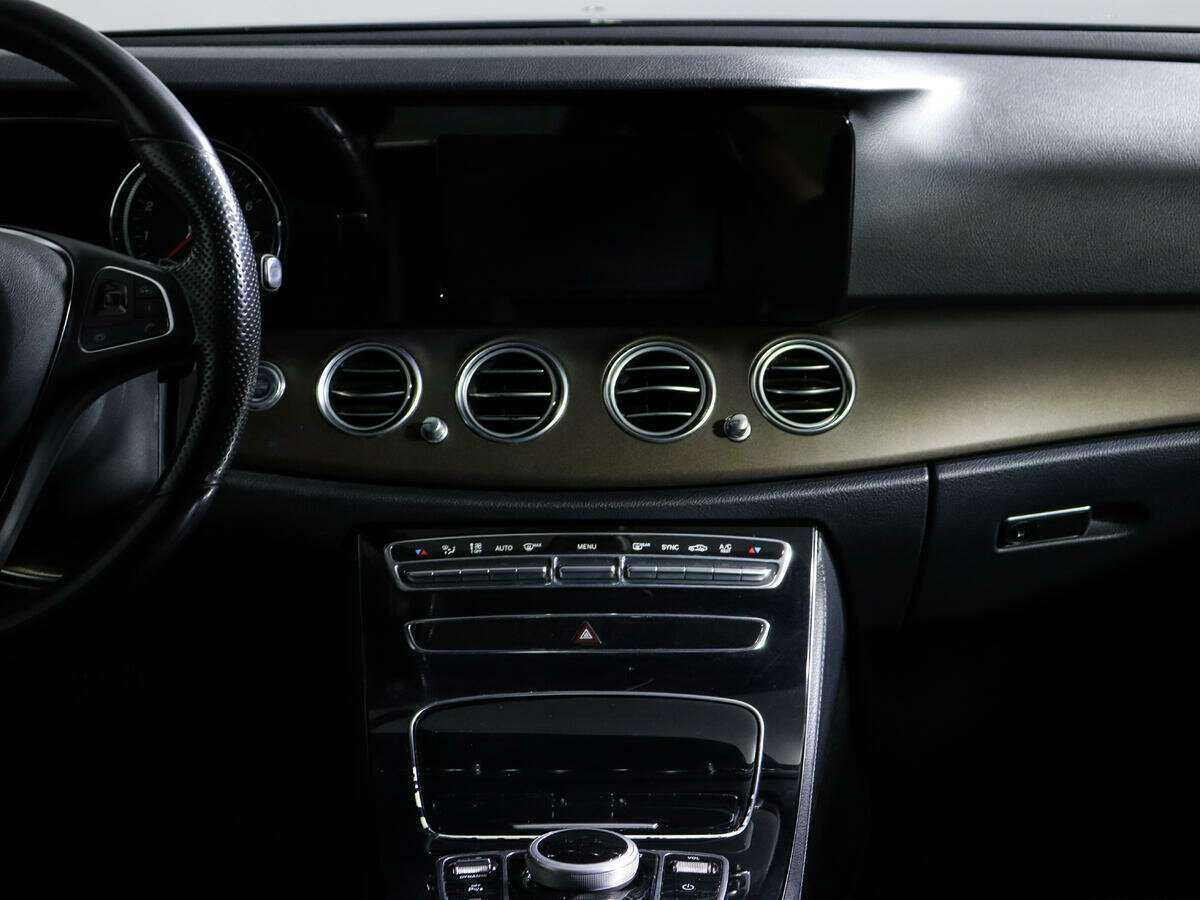 Купить Mercedes-Benz E-Класс 200, 2016, 163 000 км, фото №12