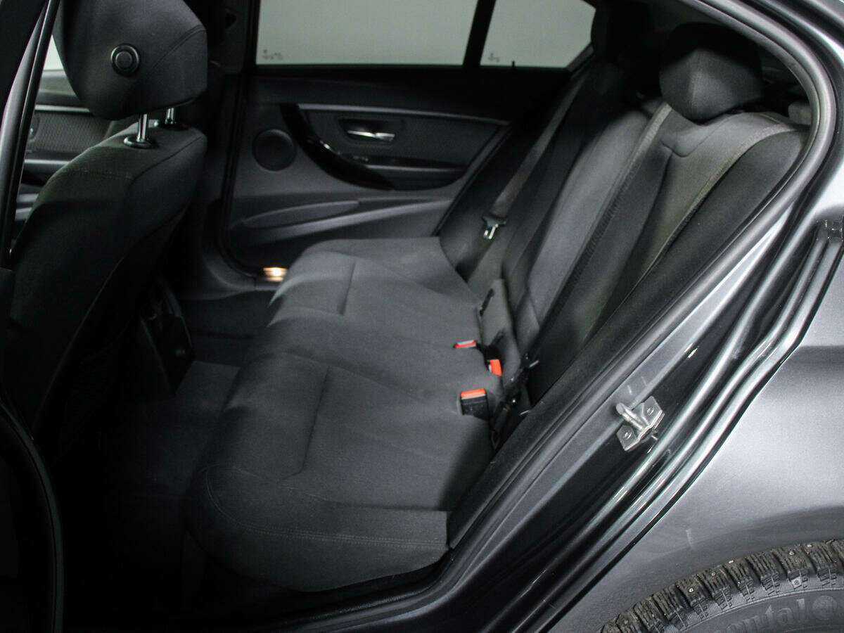 Купить BMW 3 серии 318i, 2017, 83 152 км, фото №9