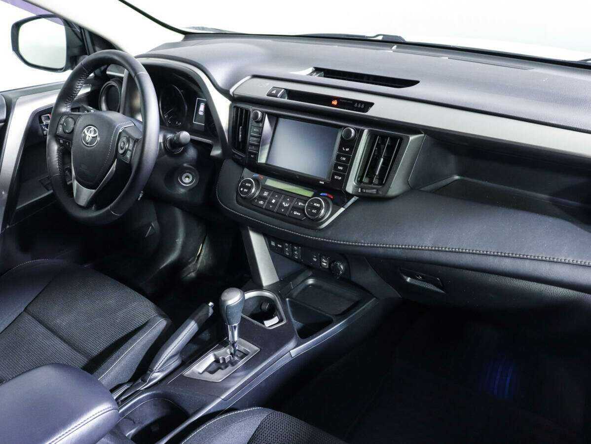 Купить Toyota RAV4, 2017, 130 861 км, фото №8