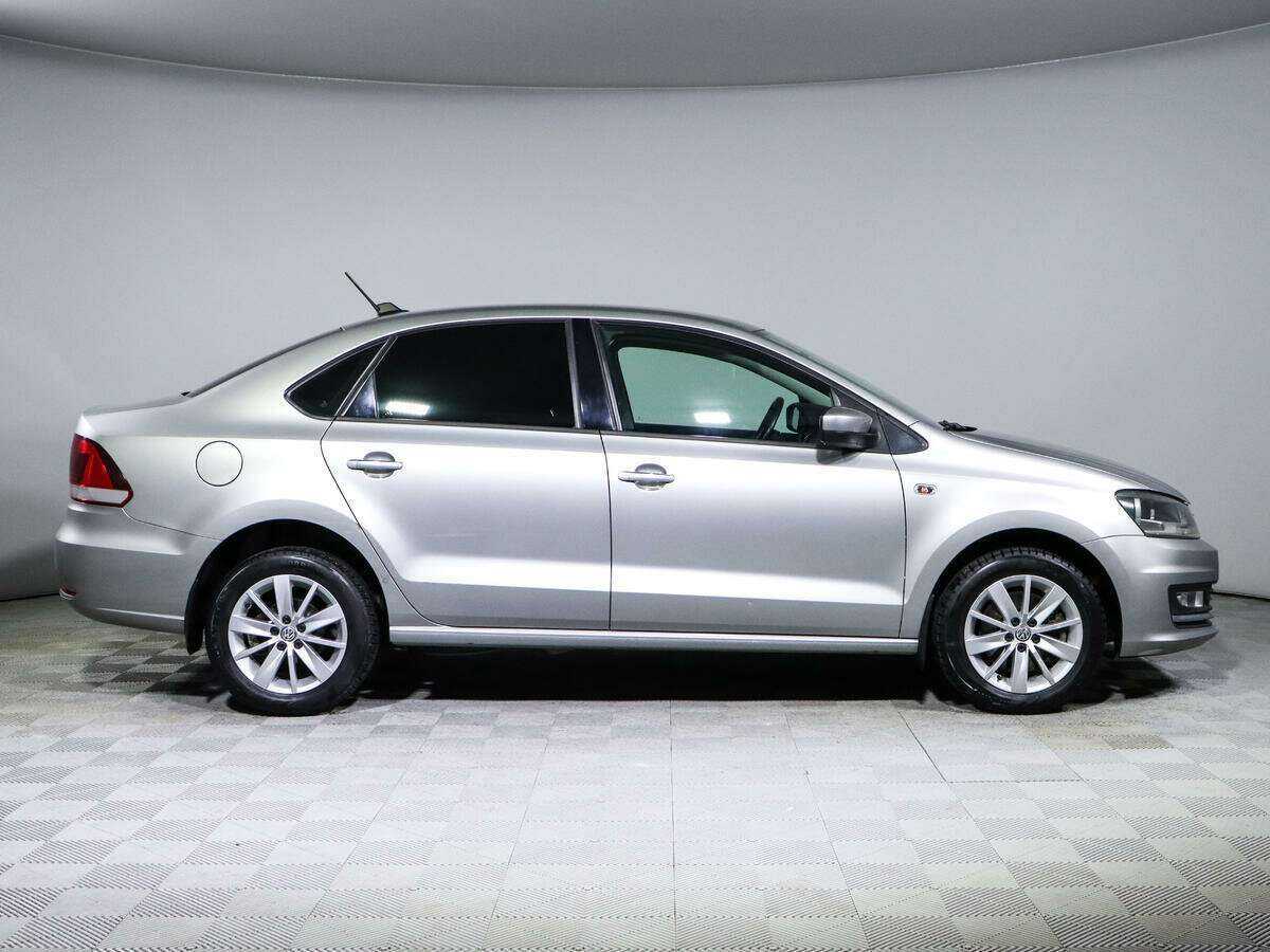 Купить Volkswagen Polo, 2017, 77 064 км, фото №4